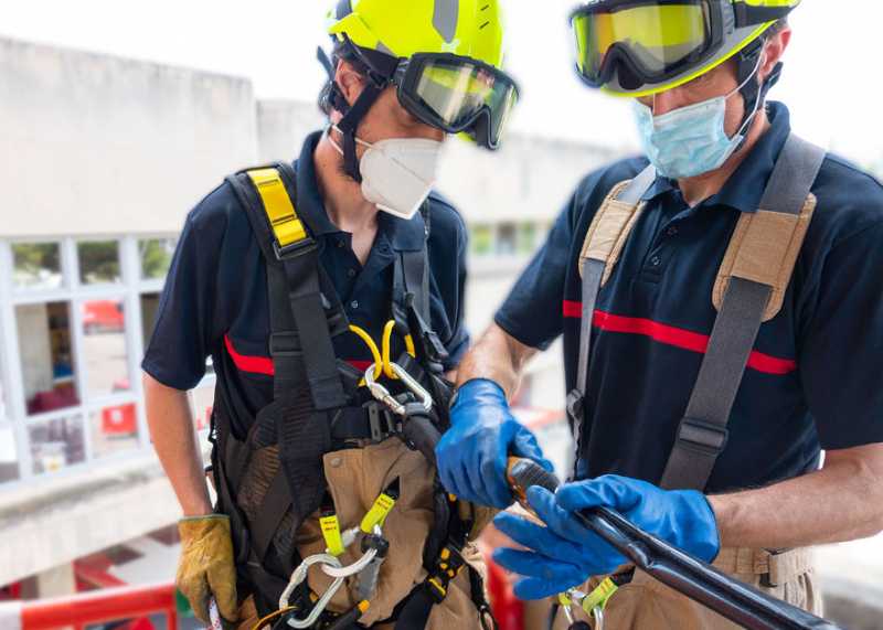 Fixed Lifeline Systems